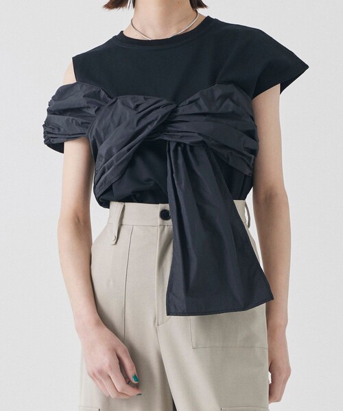 UNITED TOKYO（ユナイテッドトウキョウ）の「デコレーションタフタコンビカットソー（Tシャツ/カットソー・レディース・ホワイト/ブラック・FREE）」の2枚目の写真