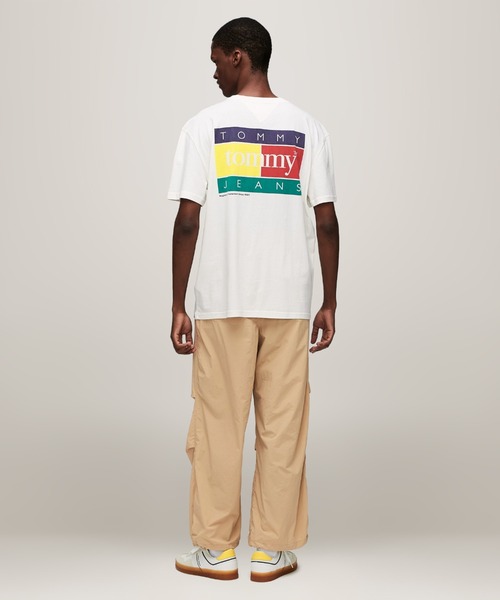 TOMMY HILFIGER(トミーヒルフィガー)の「レギュラーポップカラーフラッグTシャツ(Tシャツ/カットソー・メンズ・ホワイト/ブラック/ブルー・X-LARGE/SMALL/MEDIUM/LARGE)」の11枚目の写真