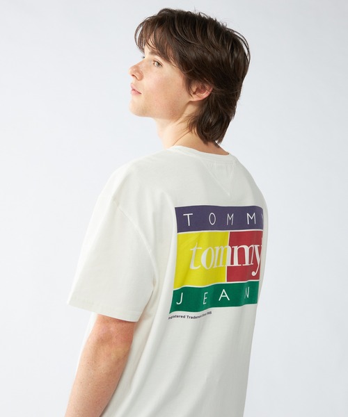 TOMMY HILFIGER(トミーヒルフィガー)の「レギュラーポップカラーフラッグTシャツ(Tシャツ/カットソー・メンズ・ホワイト/ブラック/ブルー・X-LARGE/SMALL/MEDIUM/LARGE)」の22枚目の写真