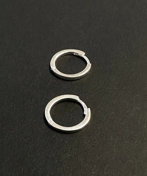 Magine(マージン)の「SV925 FLAT HOOP PIERCE(M) 14mm:シルバー フラットデザイン フープピアス(ピアス(両耳用)・メンズ・シルバー・FREE)」の5枚目の写真