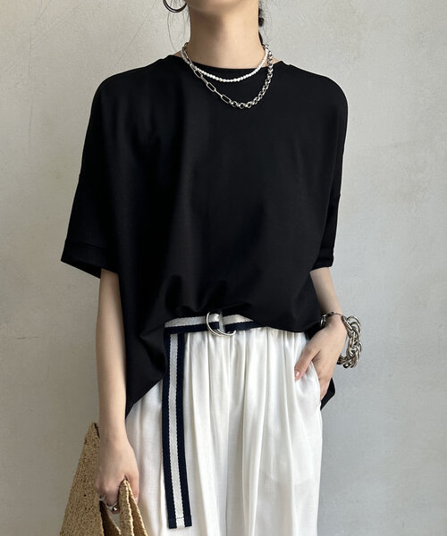 DouDou(ドゥドゥ)の「【WEB限定】バックファスナー異素材切替プルオーバー(Tシャツ/カットソー・レディース・ブラック/ライトベージュ/カーキ・FREE)」の2枚目の写真