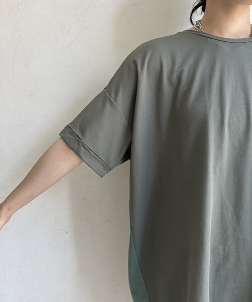 DouDou(ドゥドゥ)の「【WEB限定】バックファスナー異素材切替プルオーバー(Tシャツ/カットソー・レディース・ブラック/ライトベージュ/カーキ・FREE)」の17枚目の写真