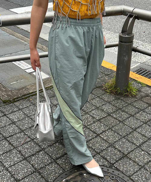 CIAOPANIC(チャオパニック)の「【ユニセックス】ウェーブ切替テックパンツ(その他パンツ・レディース・グレー/ブラック/オリーブ・MEDIUM/LARGE)」の3枚目の写真