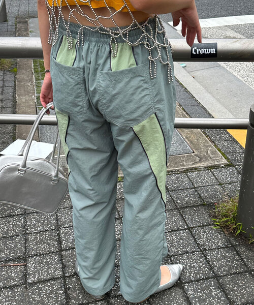 CIAOPANIC(チャオパニック)の「【ユニセックス】ウェーブ切替テックパンツ(その他パンツ・レディース・グレー/ブラック/オリーブ・MEDIUM/LARGE)」の5枚目の写真