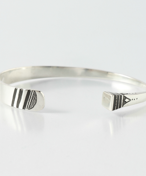 アクセサリー Adawat'n Tuareg Tbrorri Toussaght Bangle Adawat'n Tuareg (アダワット トゥアレグ) Tbrorri Toussaght