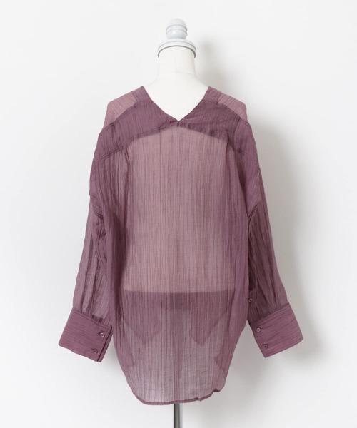 ITEMS URBANRESEARCH（アイテムズ アーバンリサーチ）の「Vネックシアーブラウス（シャツ/ブラウス・レディース・パープル/オフホワイト/ブラウン・FREE）」の18枚目の写真
