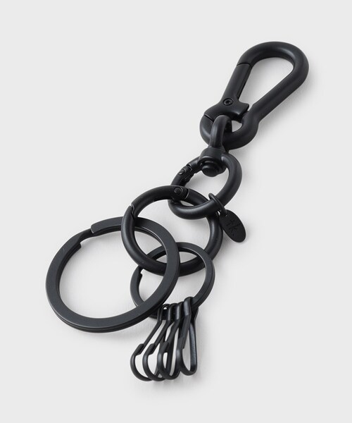 tk.TAKEO KIKUCHI（ティーケータケオキクチ）の「◆カラビナキーホルダー（キーケース/キーアクセサリー・メンズ・ブラック/シルバー/ブラック系・00）」の3枚目の写真