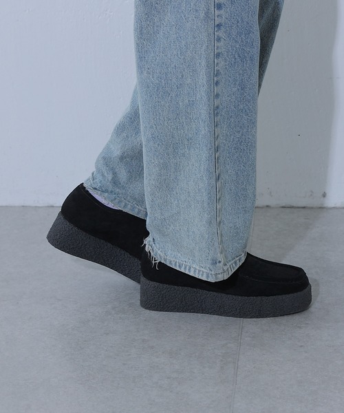 COLONY 2139（コロニートゥーワンスリーナイン）の「WEB・一部店舗限定 / 厚底モカシンシューズ（モカシン/デッキシューズ・レディース・ブラック・LARGE/MEDIUM）」の13枚目の写真