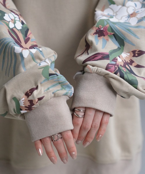 花柄スウェット（スウェット）｜HUG.U（ハグユー）のファッション通販