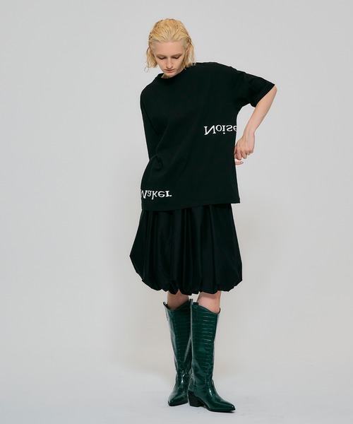 NOISE MAKER（ノイズメーカー）の「upside-down logo オーバーサイズTシャツ（Tシャツ/カットソー・レディース・ホワイト/ブラック・38/36）」の7枚目の写真
