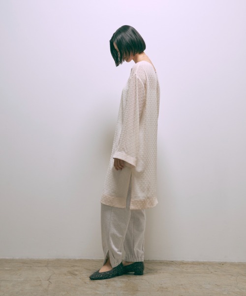 EN NEUME(エンノイム)の「Sheer Dot Tunic(シャツ/ブラウス・レディース・アイボリー/ブラック・FREE)」の18枚目の写真