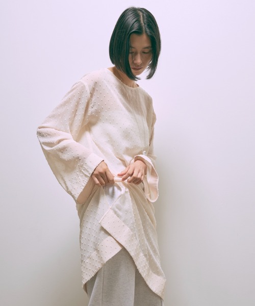 EN NEUME(エンノイム)の「Sheer Dot Tunic(シャツ/ブラウス・レディース・アイボリー/ブラック・FREE)」の19枚目の写真