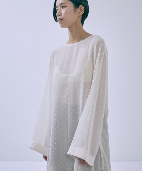 EN NEUME(エンノイム)の「Sheer Dot Tunic(シャツ/ブラウス・レディース・アイボリー/ブラック・FREE)」の22枚目の写真