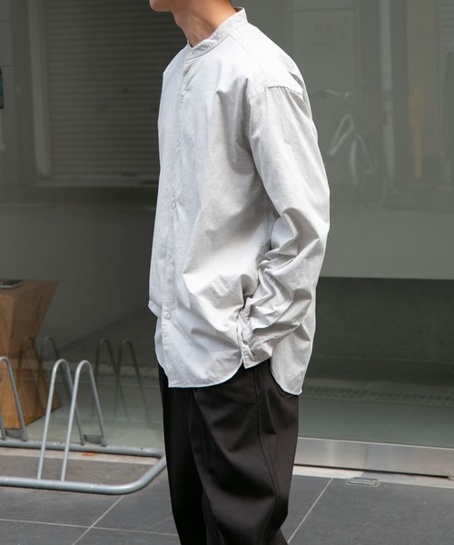 FORK&SPOON(フォークアンドスプーン)の「FORK&SPOON バンドカラーピケシャツ(シャツ/ブラウス・メンズ・グレー系その他/チャコールグレー/モカ・4/5)」の5枚目の写真