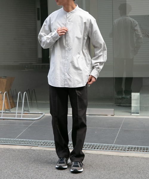 FORK&SPOON(フォークアンドスプーン)の「FORK&SPOON バンドカラーピケシャツ(シャツ/ブラウス・メンズ・グレー系その他/チャコールグレー/モカ・4/5)」の9枚目の写真