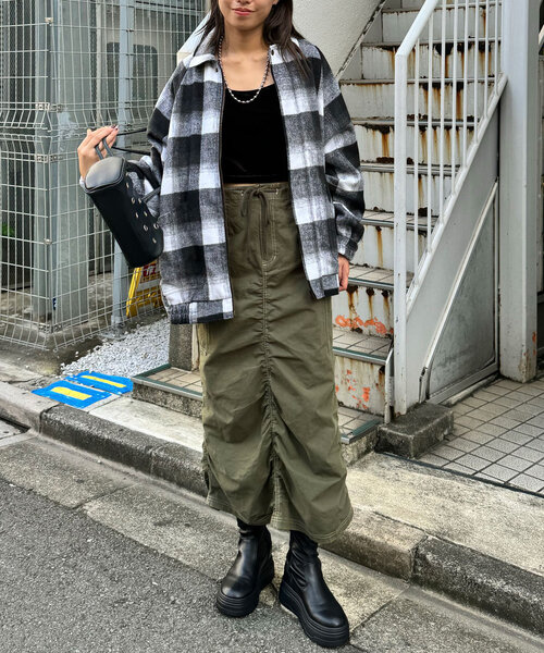 CIAOPANIC（チャオパニック）の「シャギーチェックブルゾン（ブルゾン・レディース・ブラック/ネイビー/ブラウン・ONE SIZE）」の7枚目の写真