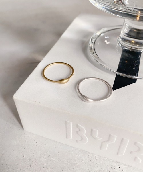 ciite'（シーテ）の「simple smooth ring（リング・レディース・ゴールド/シルバー・FREE）」の3枚目の写真