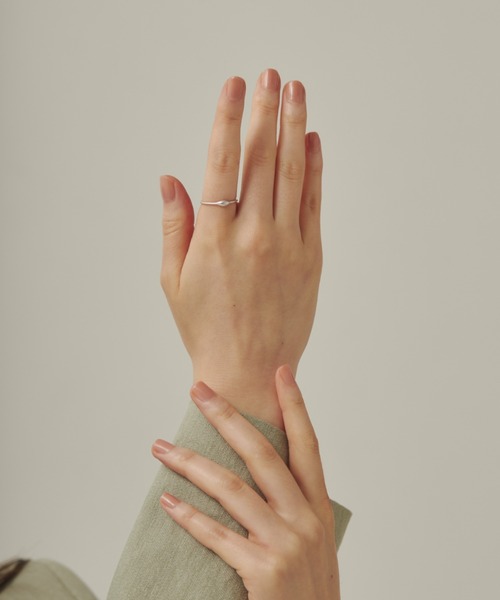 ciite'（シーテ）の「simple smooth ring（リング・レディース・ゴールド/シルバー・FREE）」の14枚目の写真