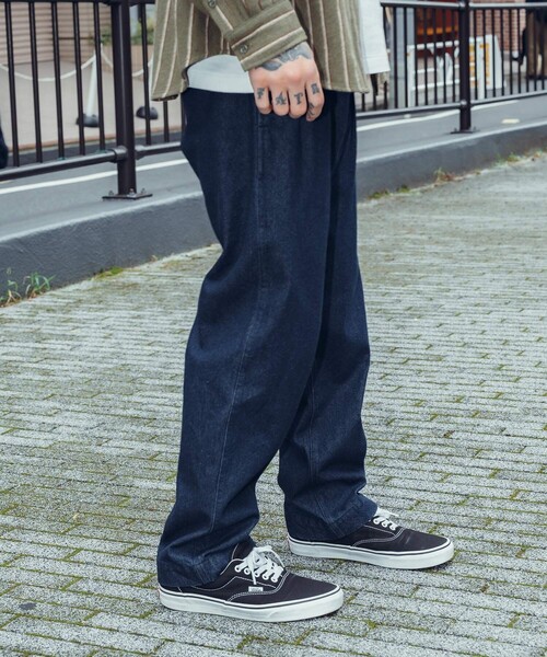 Subciety(サブサエティ)の「Denim trousers(デニムパンツ・メンズ・インディゴブルー/ブラック・X-LARGE/LARGE/MEDIUM/SMALL)」の12枚目の写真
