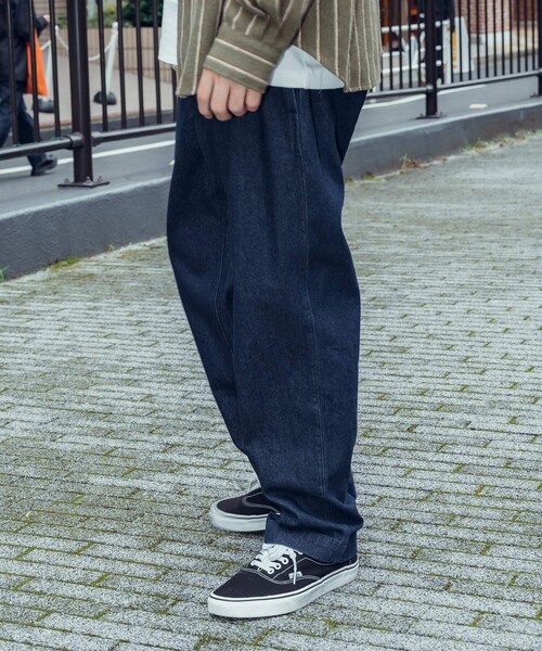 Subciety(サブサエティ)の「Denim trousers(デニムパンツ・メンズ・インディゴブルー/ブラック・X-LARGE/LARGE/MEDIUM/SMALL)」の14枚目の写真
