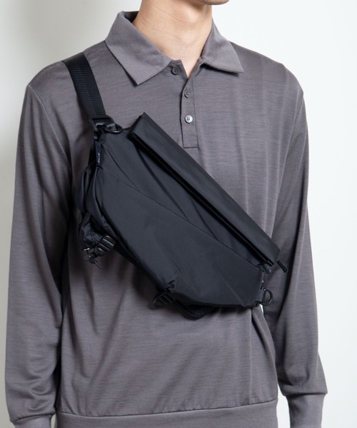 NoiR ノアールHexa shoulder/ヘキサ ショルダーバッグ（ショルダー