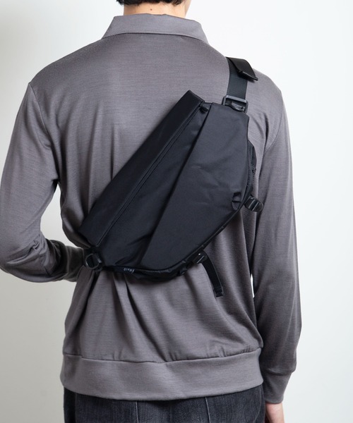 NoiR/ノアール(ノアール)の「NoiR ノアールHexa shoulder/ヘキサ ショルダーバッグ(ショルダーバッグ・メンズ・ブラック/ブラック系その他・FREE)」の12枚目の写真