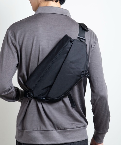 NoiR/ノアール(ノアール)の「NoiR ノアールHexa shoulder/ヘキサ ショルダーバッグ(ショルダーバッグ・メンズ・ブラック/ブラック系その他・FREE)」の14枚目の写真