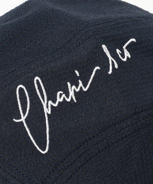 CHARI&CO（チャリアンドコー）の「CHARI&CO / SCRIPT LONG BRIM CAMP CAP（キャップ・メンズ・ネイビー・ONE SIZE）」の4枚目の写真