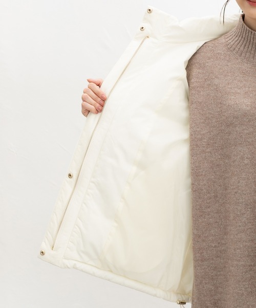 Honeys(ハニーズ)の「【非フッ素撥水加工】ファイバーダウンブルゾン(ダウンジャケット/コート・レディース・アイボリー/オリーブ/ネイビー/ベージュ/チャコール/ブラック・M/S/LL/L)」の13枚目の写真