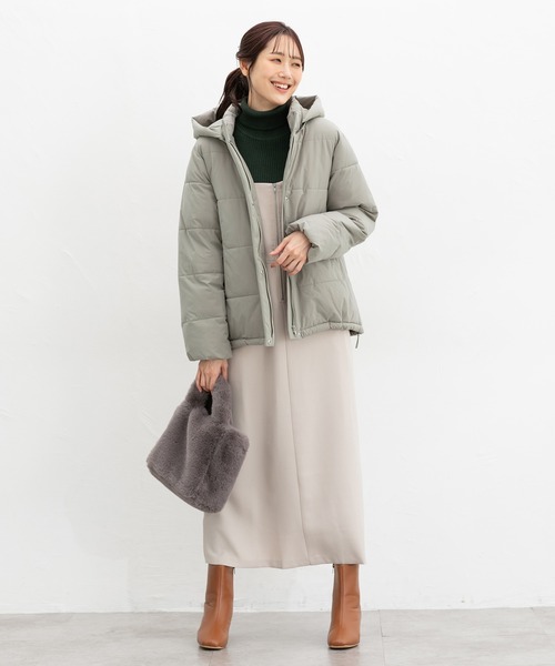 Honeys(ハニーズ)の「【非フッ素撥水加工】ファイバーダウンブルゾン(ダウンジャケット/コート・レディース・アイボリー/オリーブ/ネイビー/ベージュ/チャコール/ブラック・M/S/LL/L)」の21枚目の写真