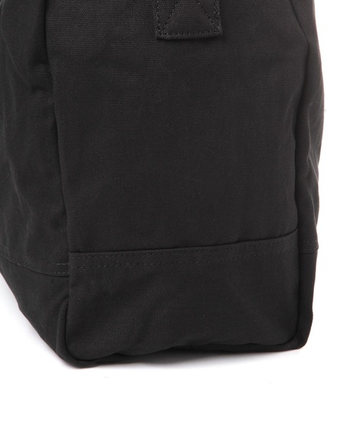 LAKOLE（ラコレ）の「キャンバスバレルショルダーバッグ / 253221（ショルダーバッグ・メンズ・ライトグレー/ブラック/ナチュラル・FREE）」の9枚目の写真