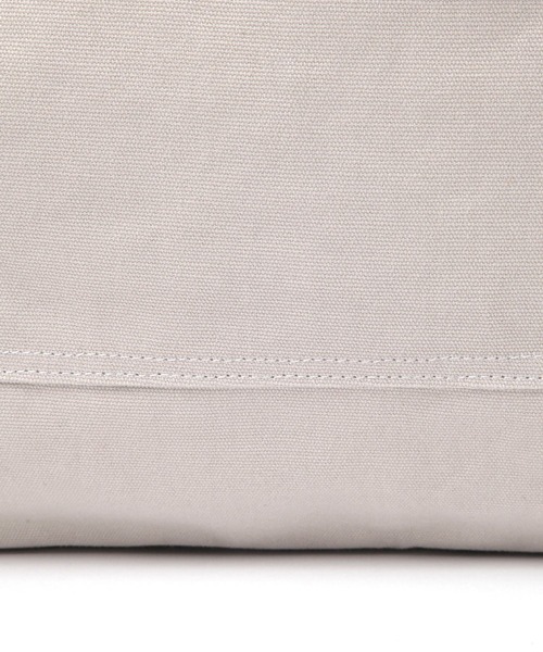 LAKOLE（ラコレ）の「キャンバスバレルショルダーバッグ / 253221（ショルダーバッグ・メンズ・ライトグレー/ブラック/ナチュラル・FREE）」の13枚目の写真