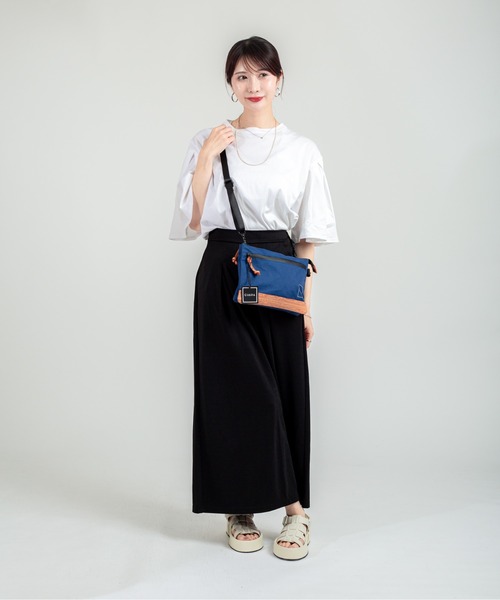 GUAPA(グアパ)の「【GUAPA】サコッシュ ショルダーバッグ(ショルダーバッグ・レディース・ホワイト/ネイビー/ブラック・FREE)」の7枚目の写真
