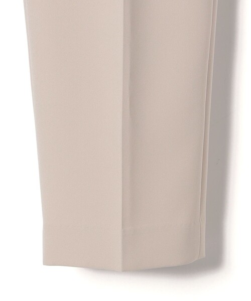 SHIPS Colors（シップス カラーズ）の「SHIPS Colors:〈手洗い可能〉ツインクロス タック パンツ◇（その他パンツ・レディース・ナチュラル/ネイビー・SMALL/MEDIUM）」の5枚目の写真