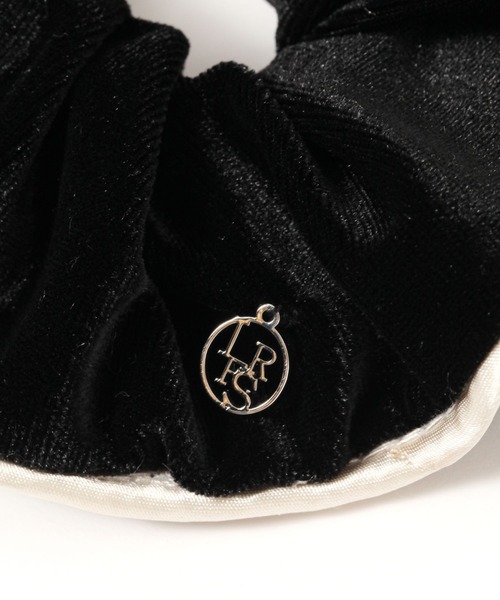 LOWRYS FARM（ローリーズファーム）の「LFシュシュ 283652（シュシュ・レディース・ブラック/ブラウン/ベージュ・FREE）」の5枚目の写真