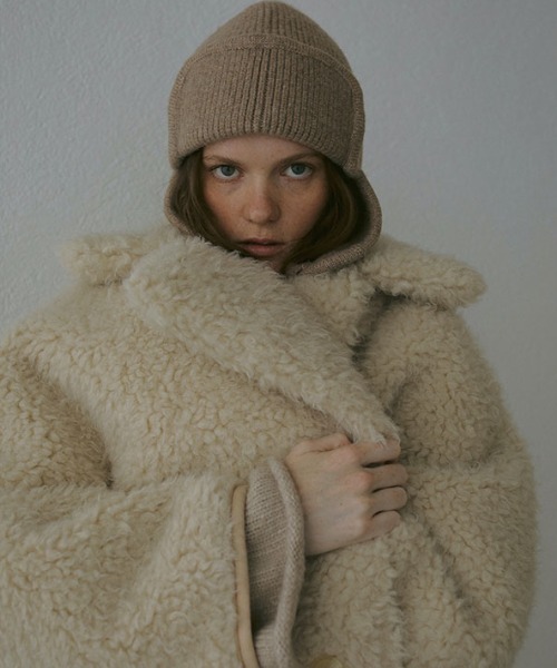 ETRE TOKYO（エトレトウキョウ）の「ヘザートーンフライトニット