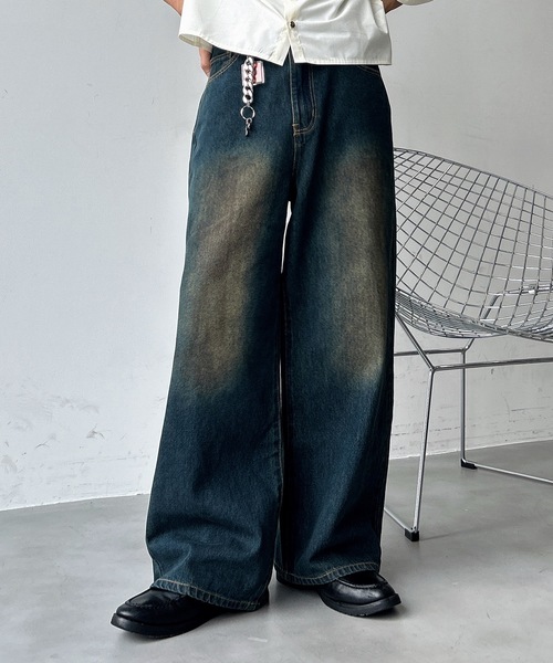 UNDERSTATEMENTs（アンダーステイトメント）の「【ユニセックス】合皮パッチステッチストレートデニムパンツ（デニムパンツ・メンズ・ブラック/ブルー/ブラック系その他/ブルー系その他・SMALL/LARGE/MEDIUM）」の4枚目の写真