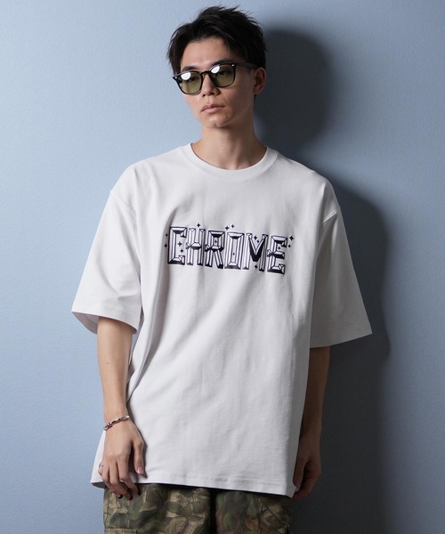 CHROME（クローム）の「【ムラサキスポーツ限定】CHROME/クローム オーバーサイズ/バックプリントTシャツ JP248（Tシャツ/カットソー・メンズ・ブラック/ホワイト・M/L/XL）」の3枚目の写真