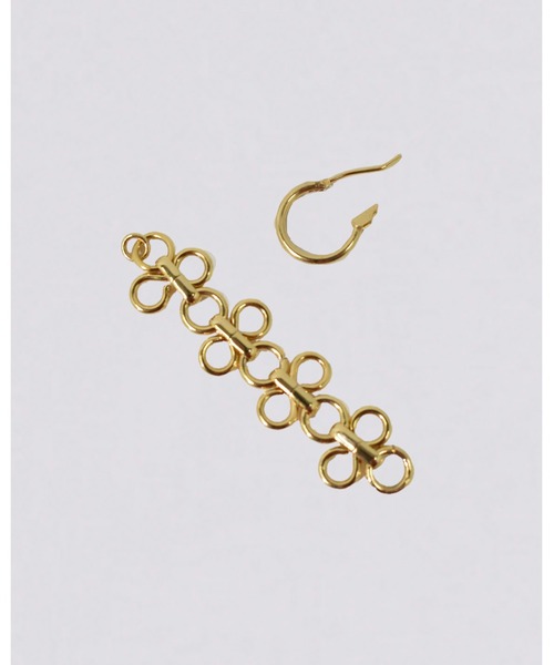 kiehtova(キエトヴァ)の「【kiehtova】FLOUR CHAIN PIERCE/フラワーチェーンピアス(ピアス(両耳用)・レディース・ゴールド/シルバー・FREE)」の5枚目の写真