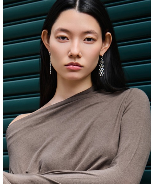 kiehtova(キエトヴァ)の「【kiehtova】FLOUR CHAIN PIERCE/フラワーチェーンピアス(ピアス(両耳用)・レディース・ゴールド/シルバー・FREE)」の9枚目の写真
