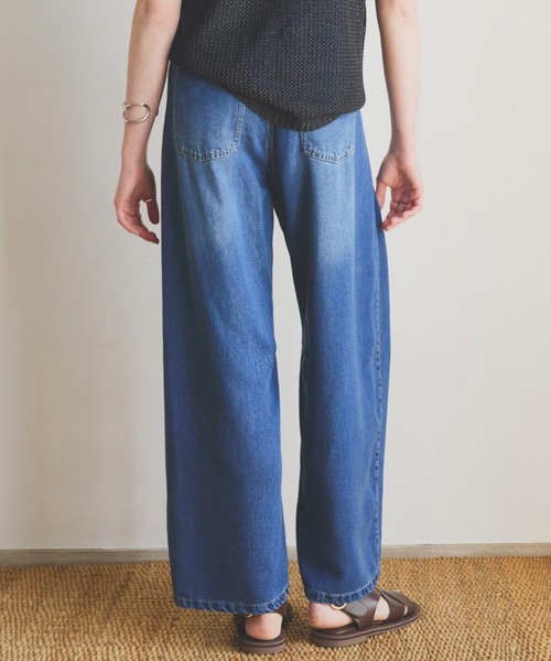 Doux archives（ドゥアルシーヴ）の「クロスデザインフラットサンダル（サンダル・レディース・ブラウン/ブラック・24.5/23.5）」の11枚目の写真