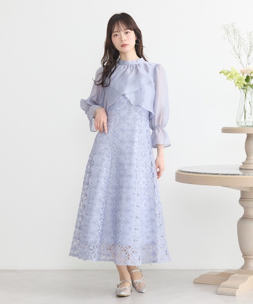 earth music&ecology（アースミュージックアンドエコロジー）の「SET2点シアーブラウス＋3Dレースワンピース（ドレス・レディース・ミント/ブラック/サックスブルー・M/S）」の3枚目の写真