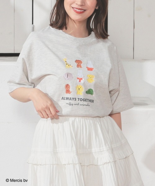 Honeys（ハニーズ）の「【ＵＶカット】ミッフィー／ゆるＴシャツ（Tシャツ/カットソー・レディース・オートミール/サックスブルー・L/SS/S/M/LL）」の13枚目の写真