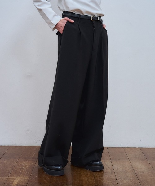 ajouter flow(アジューテフロー)の「【ajouter flow】wide straight slacks(スラックス・メンズ・ブラック/ストライプ・MEDIUM/LARGE/SMALL)」の10枚目の写真