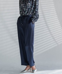 サテンストレートパンツ