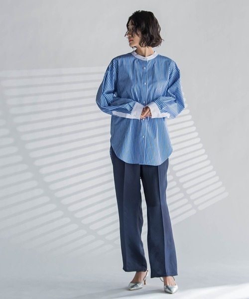 la.f…（ラエフ）の「サテンストレートパンツ（その他パンツ・レディース・ネイビー/ベージュ・9号）」の15枚目の写真