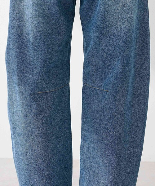 Green Parks(グリーンパークス)の「切り替えカーヴィーデニムパンツ(デニムパンツ・レディース・ライトインディゴブルー/インディゴブルー・FREE)」の9枚目の写真