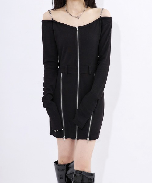 chain off shoulder zip OP / チェーンオフショルジップ