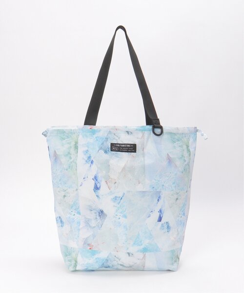 LBC（エルビーシー）の「【撥水】KiU キウ 2WAYレインバッグカバー（折りたたみ傘・レディース・ライトグリーン/ブラウン系/ピンク系/ホワイト/グレー・FREE）」の6枚目の写真