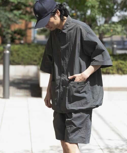 EKAL(エカル)の「UR TECHナイロンタッサーSSシャツ(シャツ/ブラウス・メンズ・ブルー/ネイビー/グレー・LARGE/MEDIUM)」の17枚目の写真